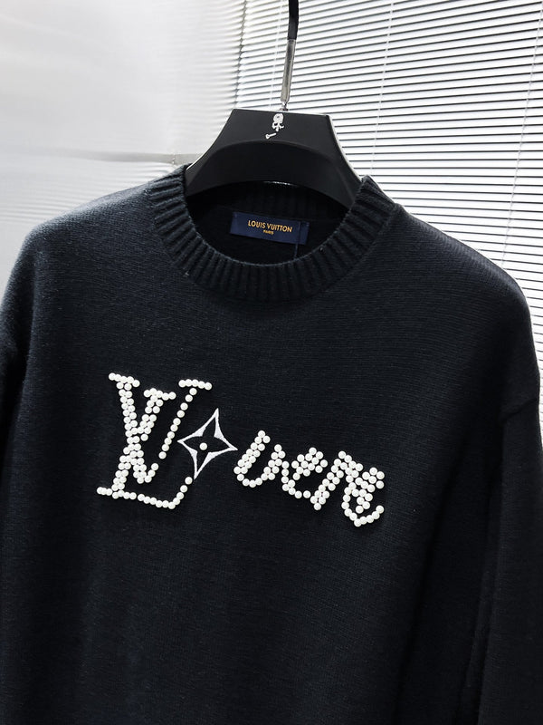 LV SWEATER IN BLACK KNITTED WOOL ATTACHED PEARL 238809