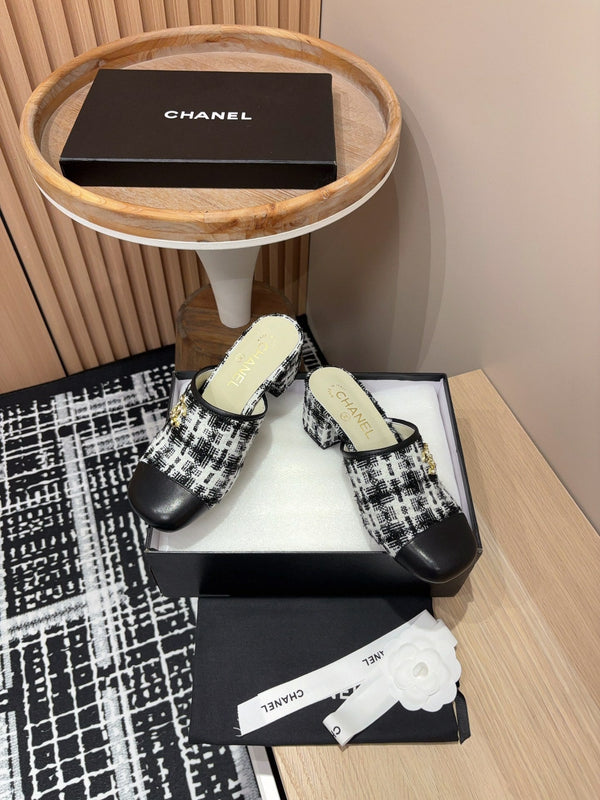 CC Mule 60mm in misto lana tweed bianco e nero e pelle di agnello