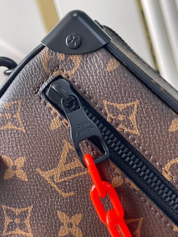 MINI SOFT TRUNK 18 IN TELA MONOGRAMMA MARRONE CATENA ROSSA ARANCIONE