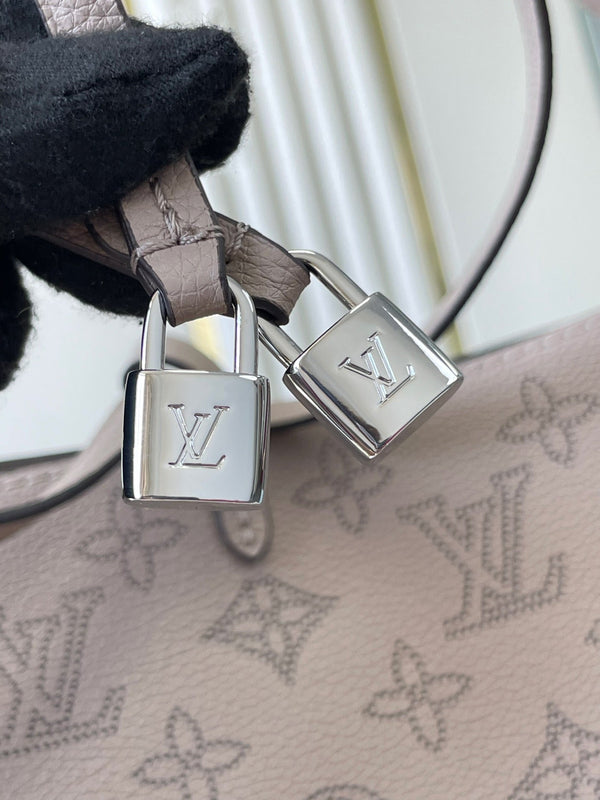 FLORA 28 IN PELLE DI VITELLO TRAFORATA PEBBLE