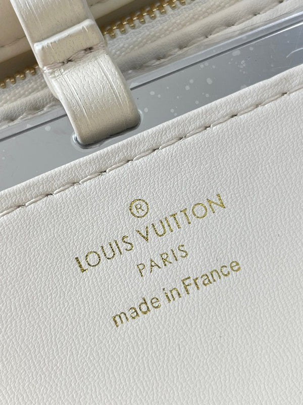 GO-14 PM 20 IN PELLE DI AGNELLO TRAPUNTATA CREMA CON FERRAMENTA ORO