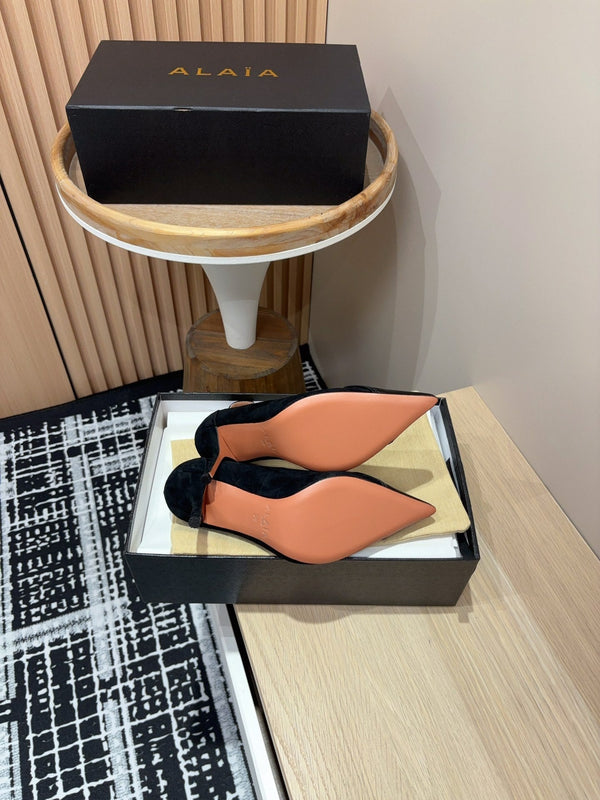 Alaia Pump Coeur 85mm In BLack Suede 933077