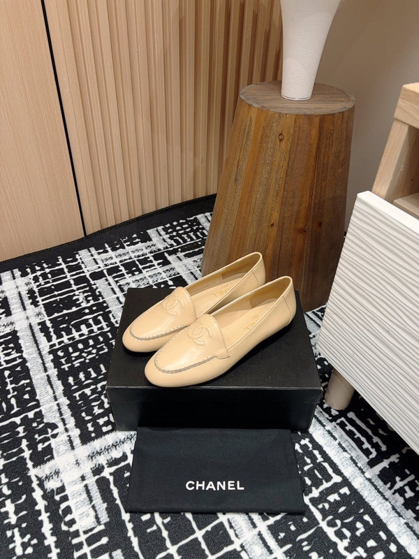 CC Moccasins Beige Lambskin