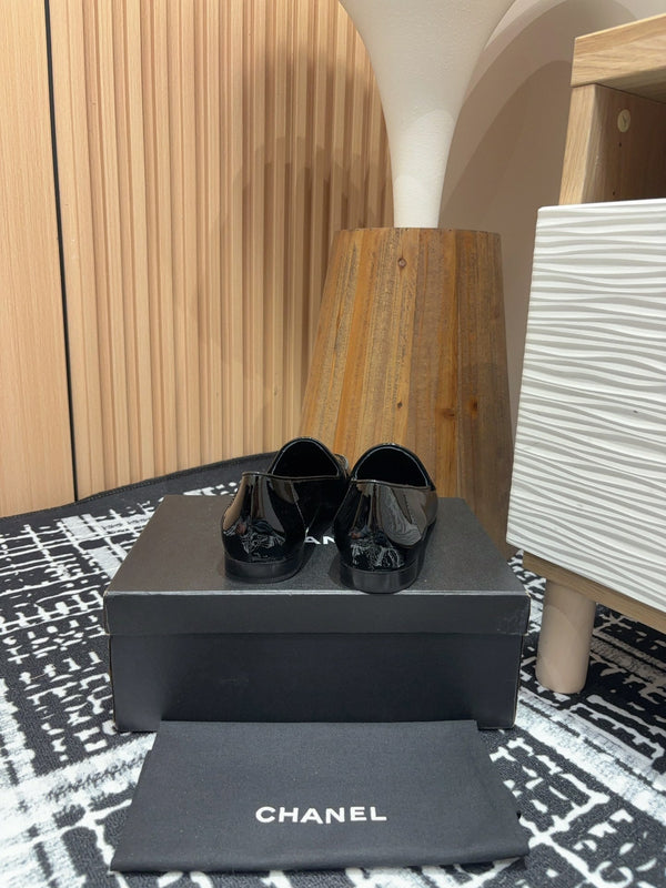 CC Moccasins Glossy Black Lambskin