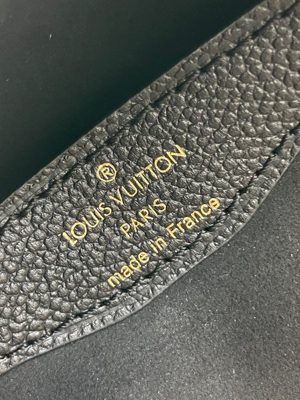 BOULOGNE 29 IN PELLE CON STAMPA MONOGRAMMA NERA E FERRAMENTA ORO