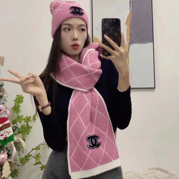 SET CAPPELLO E SCIARPA IN LANA MISTA ROSA PUNCH BIANCO 422597