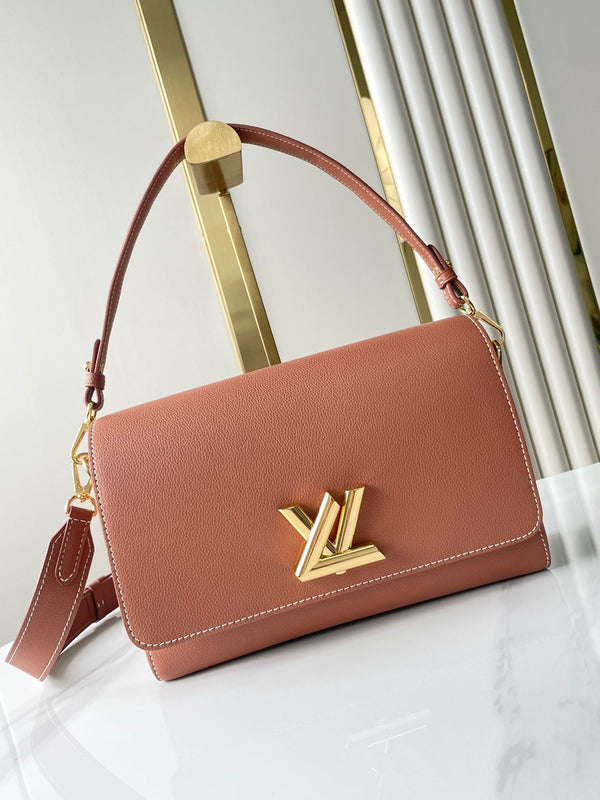 SOFT TWIST 27 IN PELLE DI VITELLO COGNAC LOGO ORO