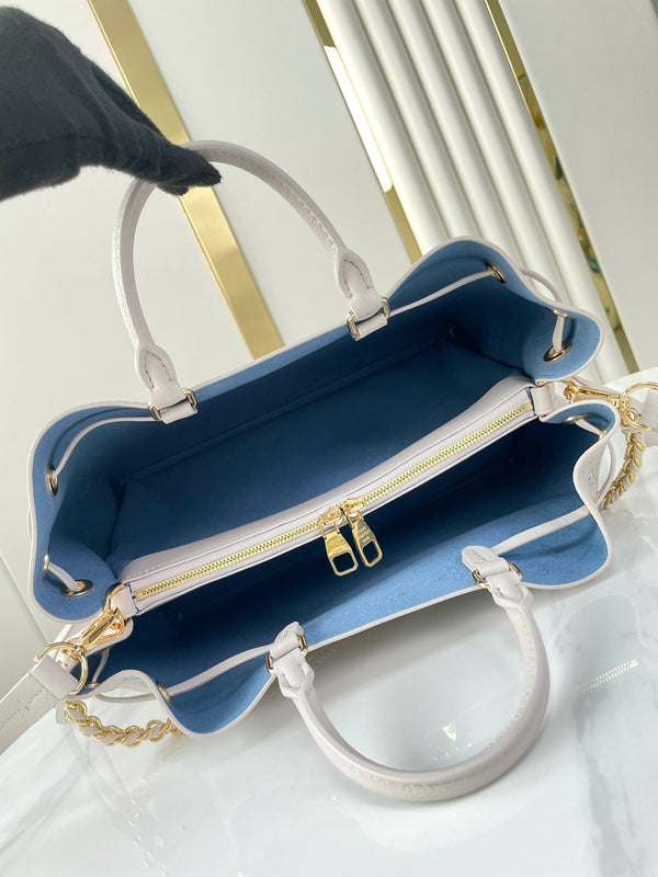 BELLA TOTE 32 IN PELLE DI VITELLO TRAFORATA BLUME CON FERRAMENTA ORO