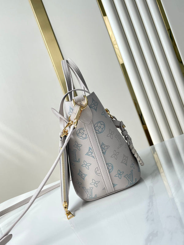 BLOSSOM PM 20 IN PELLE DI VITELLO PERFORATA BLUME