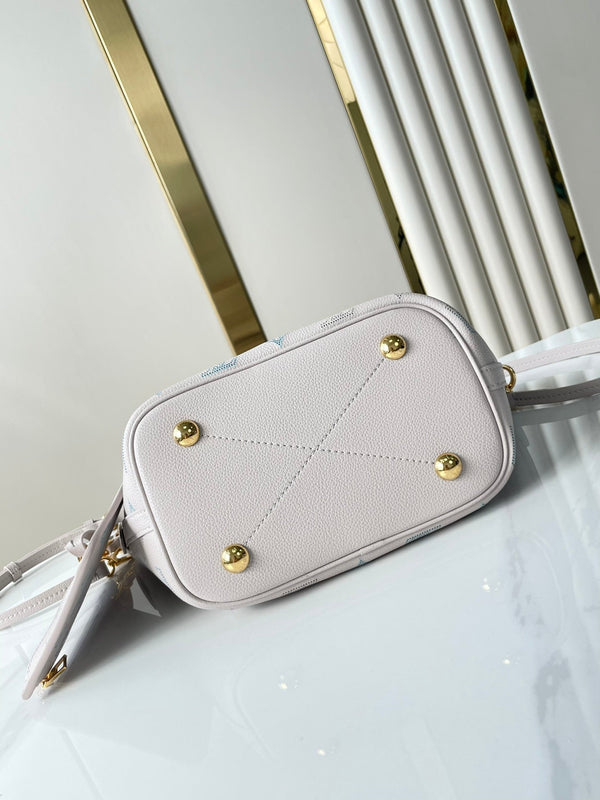 BLOSSOM PM 20 IN PELLE DI VITELLO PERFORATA BLUME