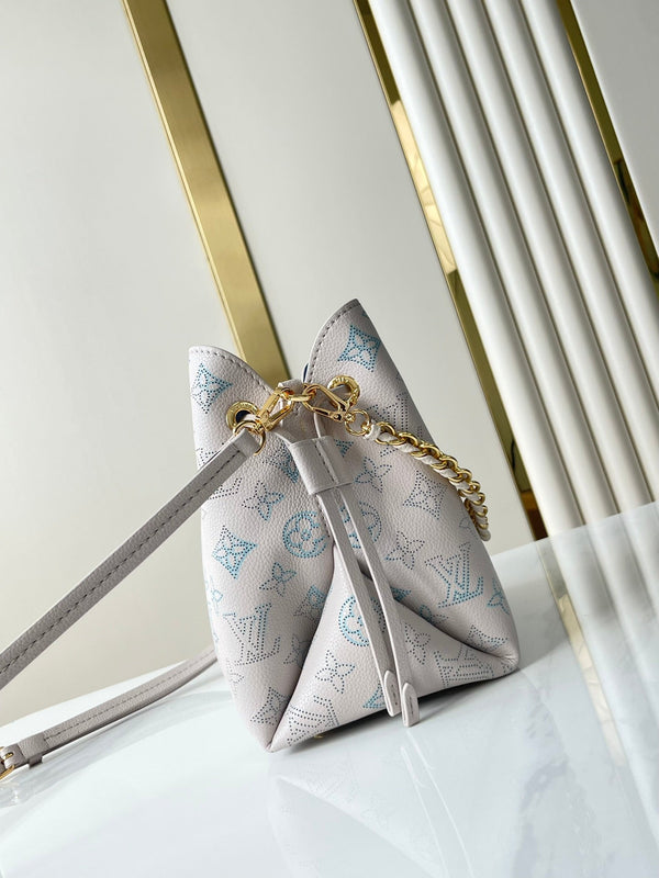 BELLA 22 IN PELLE DI VITELLO TRAFORATA BLUME CON FERRAMENTA ORO