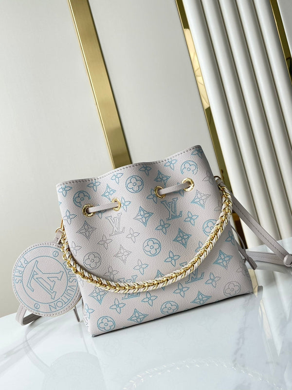 BELLA 22 IN PELLE DI VITELLO TRAFORATA BLUME CON FERRAMENTA ORO