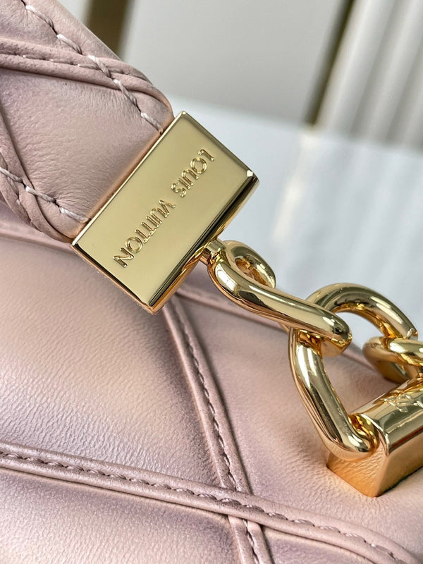 GO-14 MM 23 IN PELLE DI AGNELLO TRAPUNTATA ROSA CHIARO CON FERRAMENTA ORO