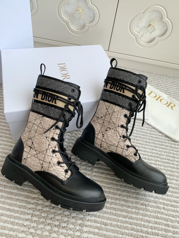 CD D-Major Ankle Boot In Dark Beige Mix Black Canvas And Cowhide 105071