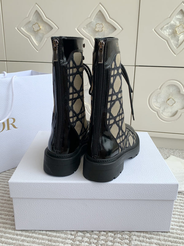 CD D-Unit Ankle Boot In Dark Beige Mix Black Canvas And Glossy Cowhide 105082