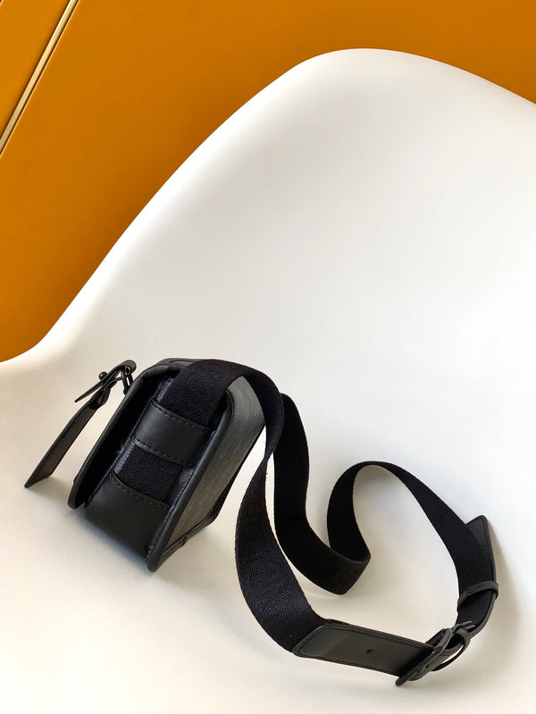 LV Bosphore Wearable Wallet 19cm Black Monogram Eclipse canvas