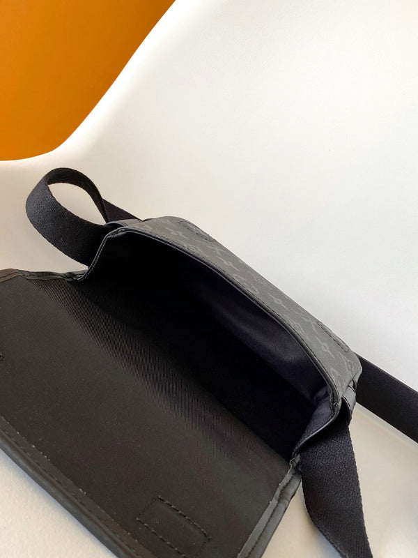 LV Bosphore Wearable Wallet 19cm Black Monogram Eclipse canvas