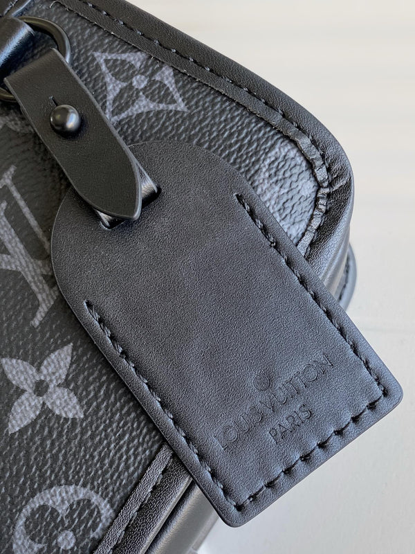 LV Bosphore Wearable Wallet 19cm Black Monogram Eclipse canvas