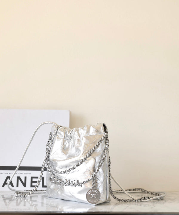 25C Hobo 22 Bag 19cm Silver Metalic Lambskin