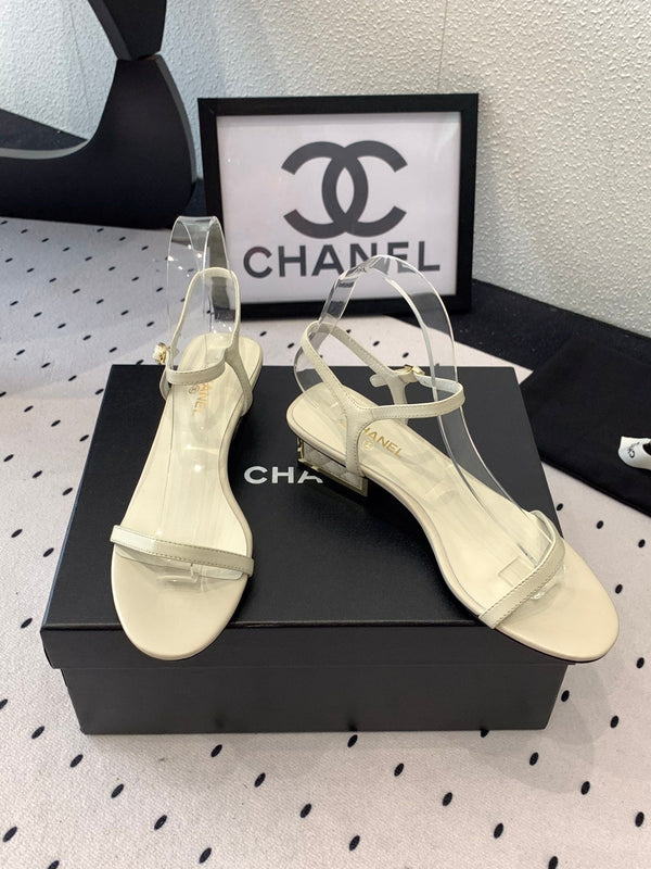 CC Sandal In White Lambskin 147089