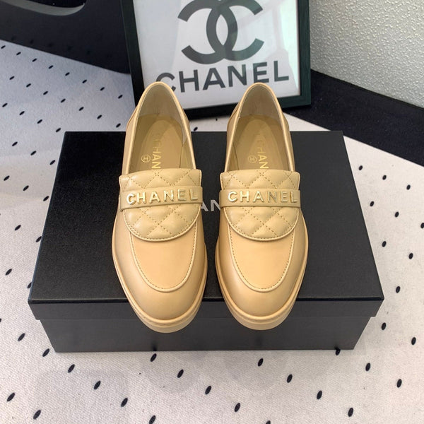 CC Moccasins In Beige Cowhide 147017