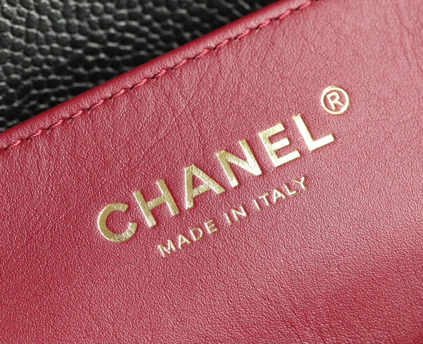 Borsa a patta CC 24K 18 cm in pelle di vitello martellata nera con finiture dorate