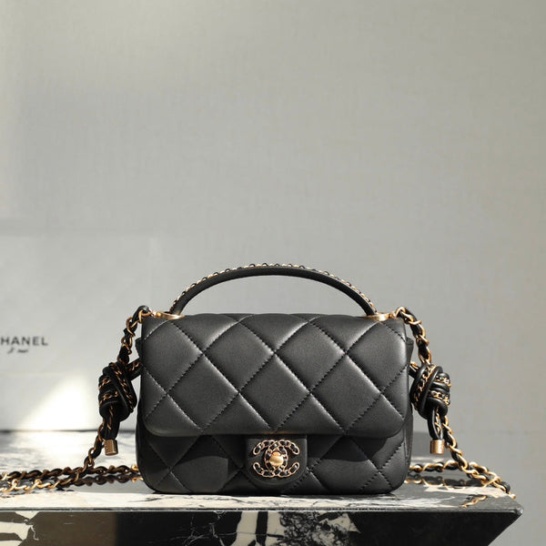 CC Mini Flap Bag 18 Black Lambskin