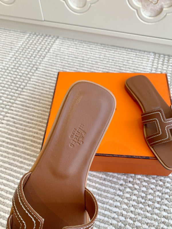 Sandalo HM Oran in pelle di pecora marrone 291396