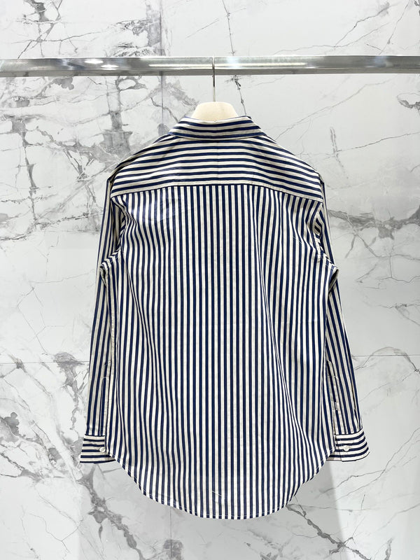 Camicia Miu Miu a righe con lettere ricamate in cotone blu bianco