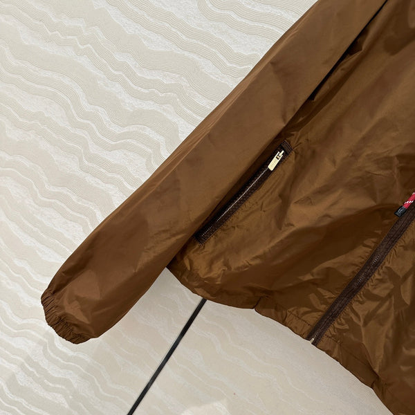 Miu Miu 25 Giacca corta con cappuccio in tessuto tecnico marrone cacao