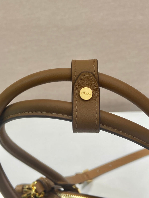 PRA New killer bag brown calfskin 326426