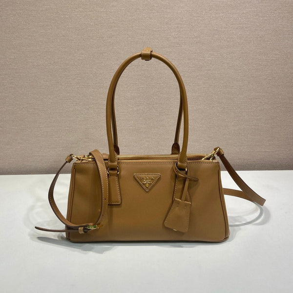 PRA New killer bag brown calfskin 326426