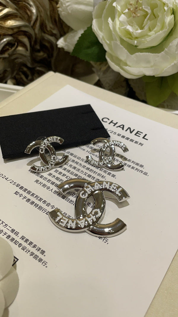 CC Brooch Silver 163761