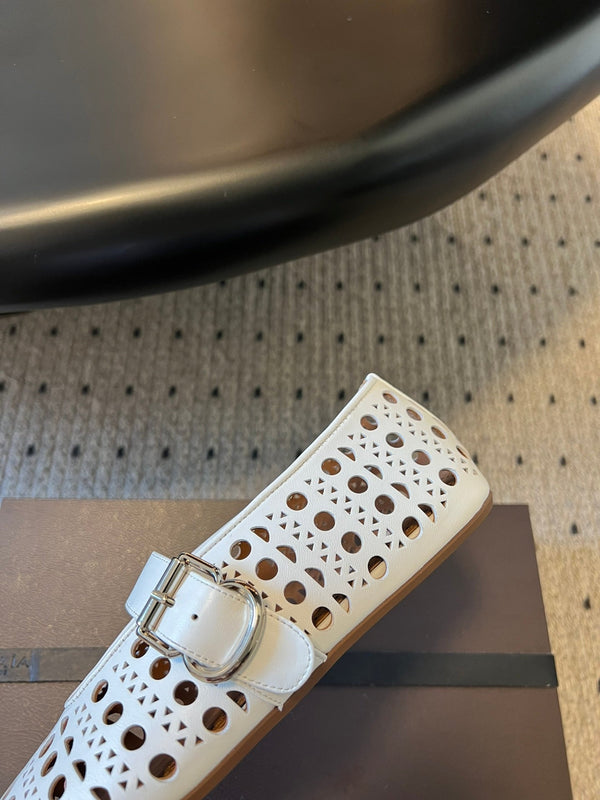 Alaia 25 Vienne Ballet Flats White Lambskin 303715