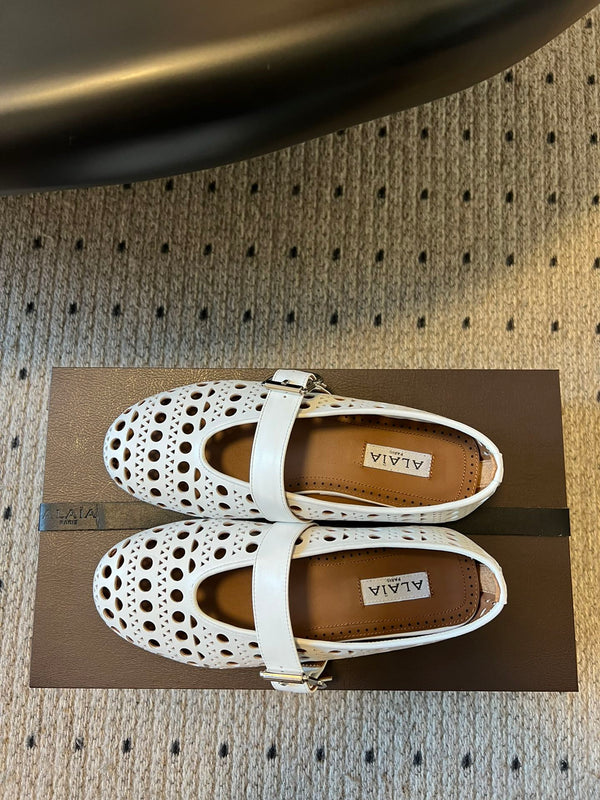 Alaia 25 Vienne Ballet Flats White Lambskin 303715