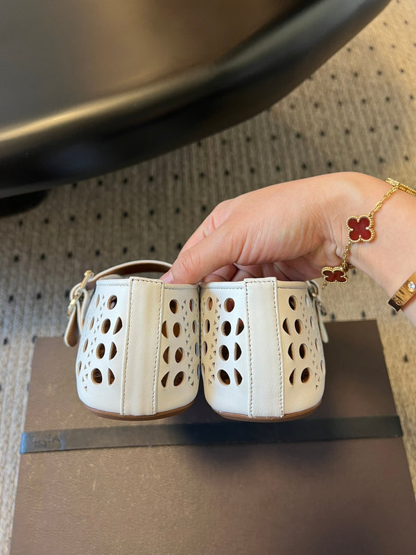 Alaia 25 Vienne Ballet Flats White Lambskin 303715