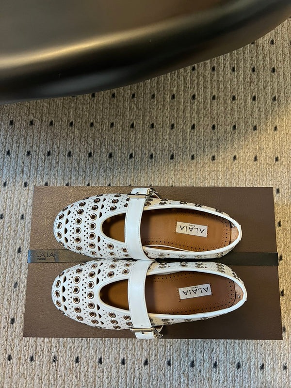 Alaia 25 Vienne With Eyelets Ballet Flats White Lambskin 303717