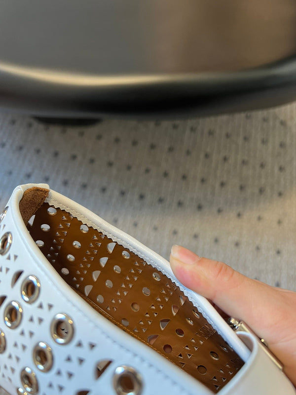 Alaia 25 Vienne With Eyelets Ballet Flats White Lambskin 303717