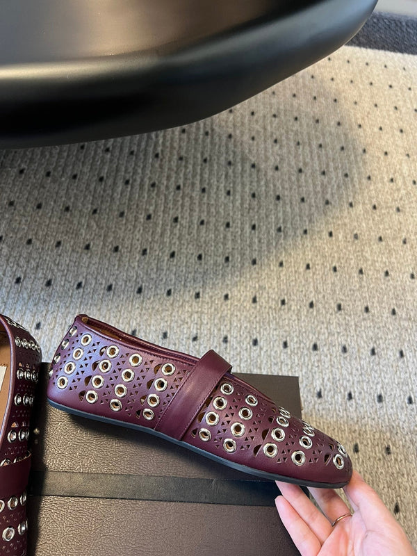 Alaia 25 Vienne With Eyelets Ballet Flats Garnet red Lambskin 303719