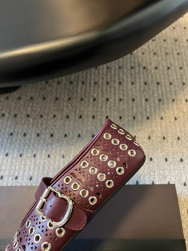Alaia 25 Vienne With Eyelets Ballet Flats Garnet red Lambskin 303719
