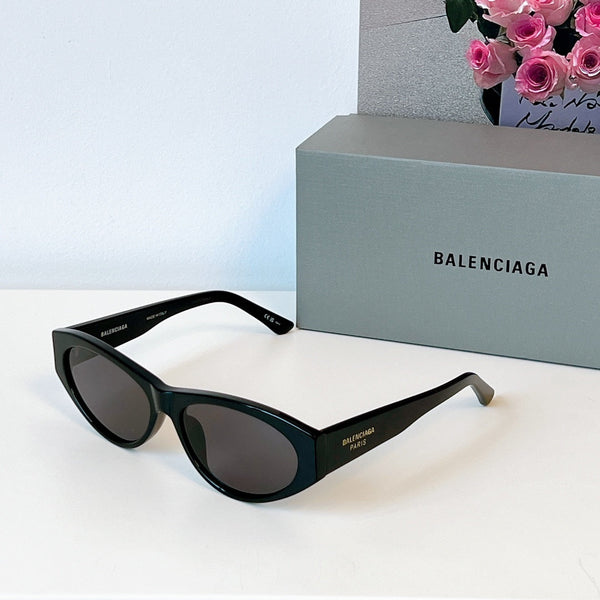Balenciaga Sunglasses 654219