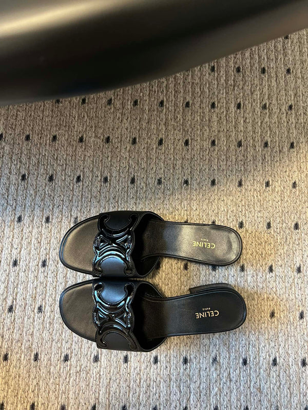 CLEMENCE MULE IN BLACK LAMBSKIN AND PATENT CALFSKIN