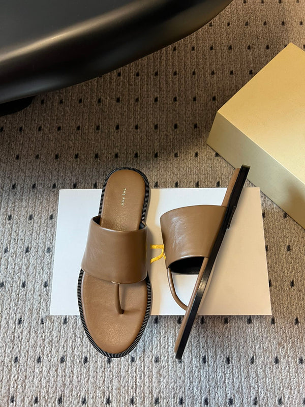 Signum Flat Sandal in Brown Sheepskin 282426