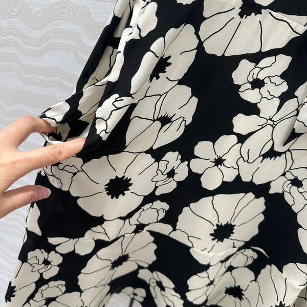 Celine Flower Dress Black mix White Silk