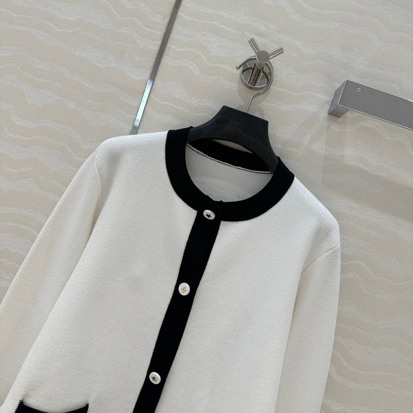 CD Round Neck Cardigan Jacket White Wool Cotton