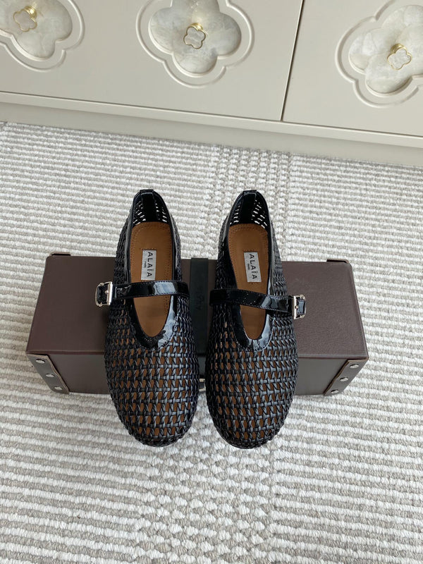 Alaia Women's Ballet Flat Black Lambskin 291052