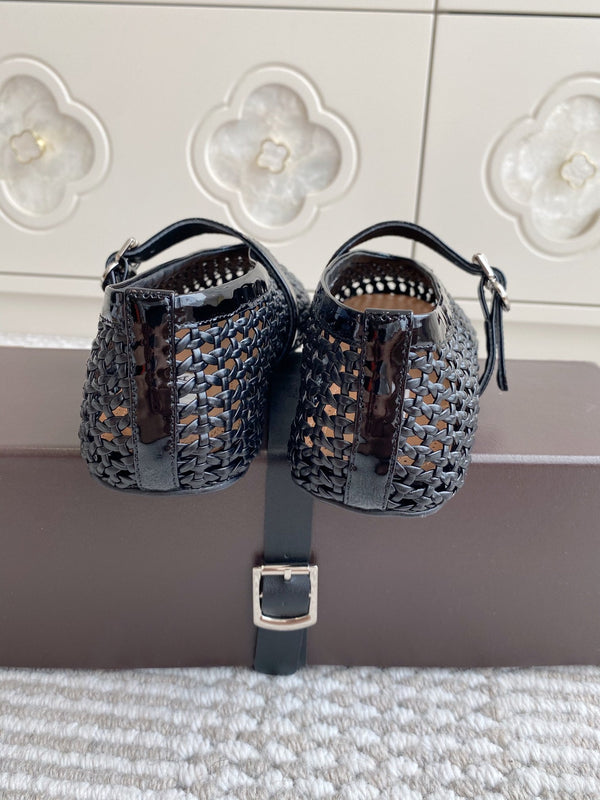 Alaia Women's Ballet Flat Black Lambskin 291052