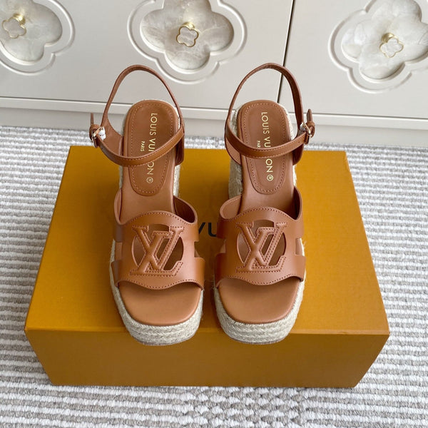 LV Letter Hollow Straw Wedge Sandals 11.5cm Gold Cowhide 291574
