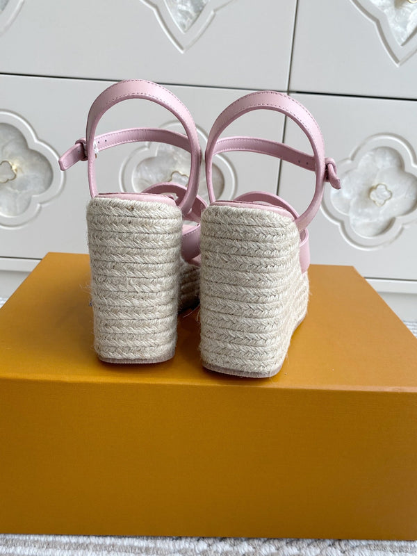 LV Letter Hollow Straw Wedge Sandals 11.5cm Pink Cowhide 291575