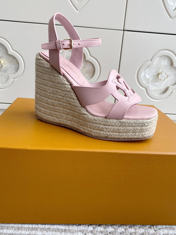 LV Letter Hollow Straw Wedge Sandals 11.5cm Pink Cowhide 291575